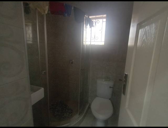 2 BEDROOM SEMI DETACHED TO LET IN BELLAIR